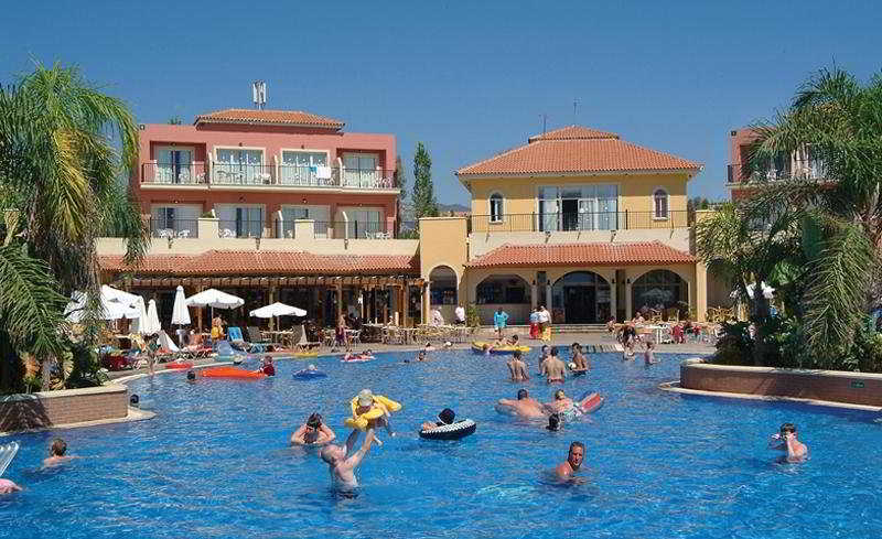 Sentido Pafian Sun Village Kissonerga Buitenkant foto